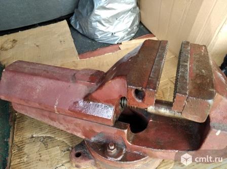 Большие тиски от 150мм до 250 мм. Фото 1.