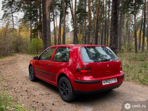 Volkswagen Golf 4 - 1998 г. в.. Фото 1.