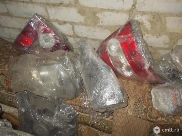 задние фонари-приора седан.. Фото 3.