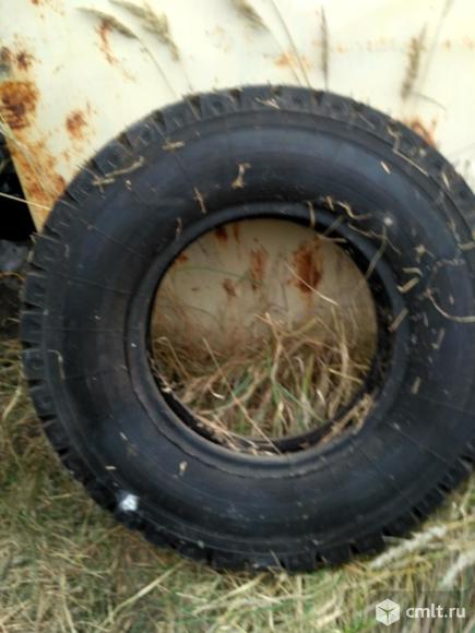 Шины 9.00R20 12сл кама И-Н142бм. Фото 1.