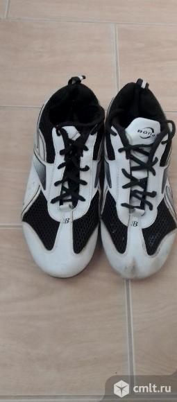 Кроссовки мужские 40 размер. Фото 1.