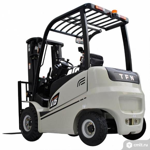 Электрический погрузчик TFN 1.5 тонны. Фото 1.