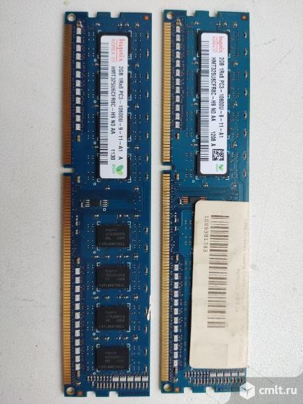 Оперативная память Hynix 4Gb DDR3 для компьютера. Фото 1.