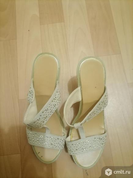 Босоножки, сабо. Фото 1.