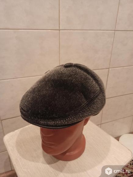 Продам меховые шапки. Фото 1.