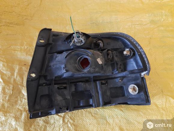 Продам левая передняя фара и левый задний фонарь от тойота карина е. Фото 4.