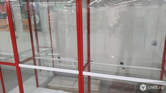 Стеклянные витрины. Фото 3.