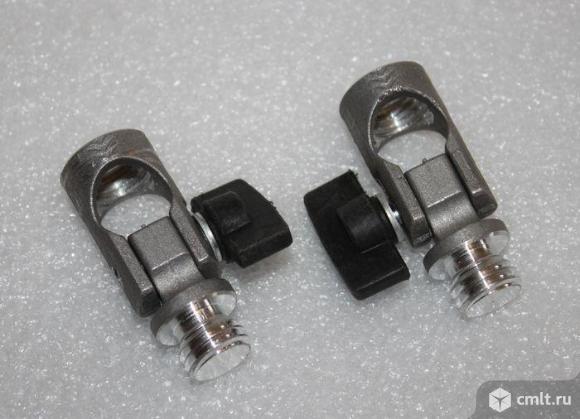 Шарнирный адаптер для лазерного уровня. Фото 1.