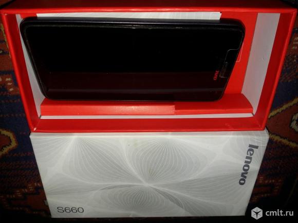 Смартфон Lenovo s660. Фото 1.