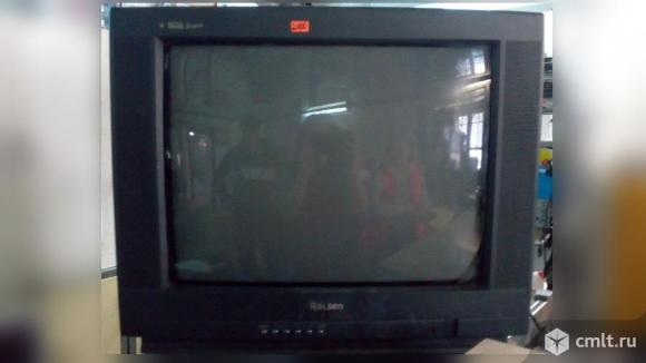 Телевизор кинескопный цв. Rolsen C2119. Фото 1.