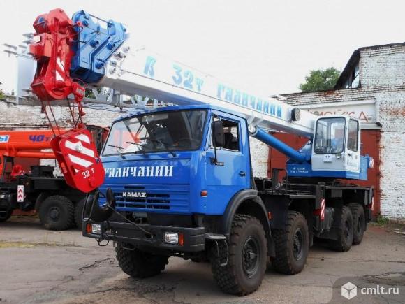Аренда автокрана 32 тонны вездеход. Фото 1.