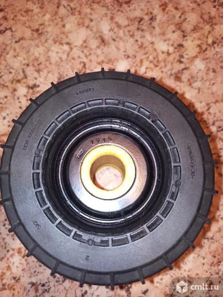 Опорные подшипники. Фото 1.