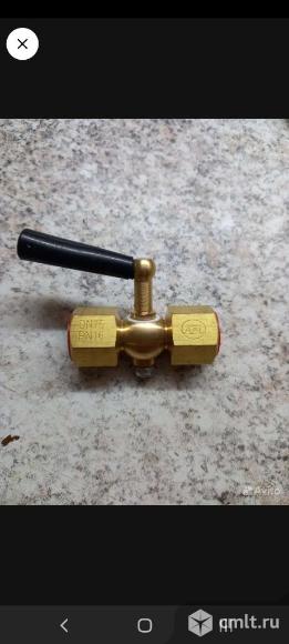 Краны 3х ходовые. Фото 1.