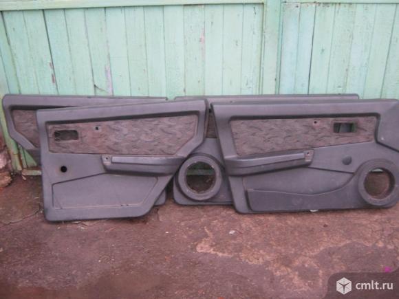 Обивки дверей для ваз 2109-21099. Фото 1.