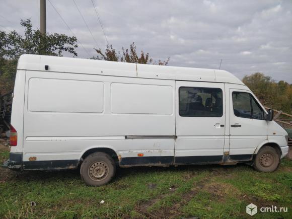 Mercedes-Benz Sprinter - 1999 г. в.. Фото 1.