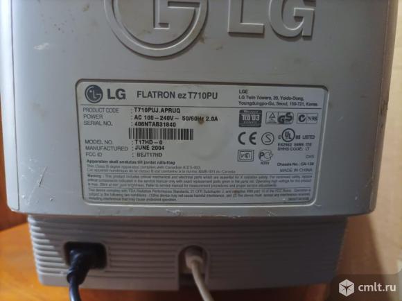 Монитор LG Flatron T710. Фото 5.