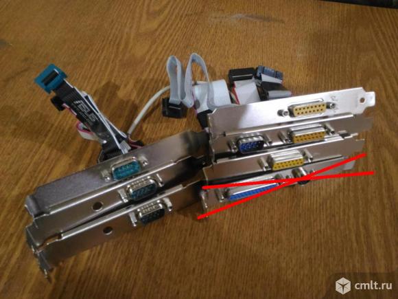 Задние панели с разъемами. Фото 2.