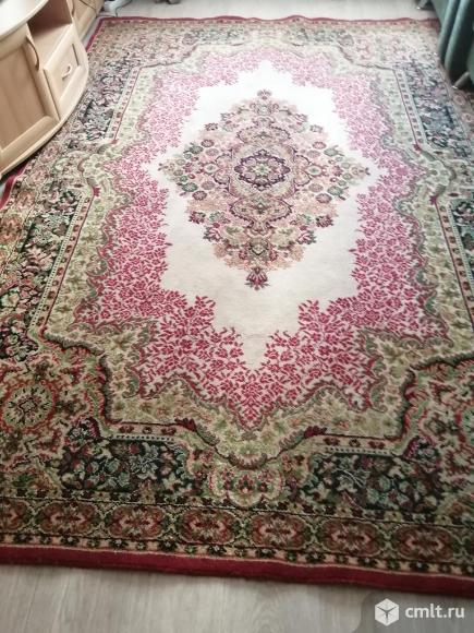 Ковер ч/ш, 2х3 м, цв. беж, красный, зеленый, 2.5 тыс. р. Фото 1.