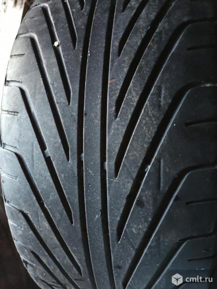 19 R 235/35 Triangle TR968 одна шина. Фото 1.
