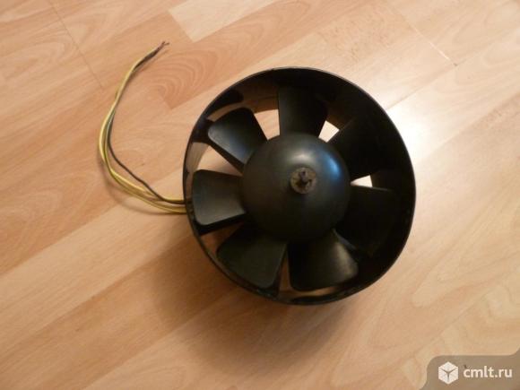 Вентилятор мощный 12 В. Фото 1.