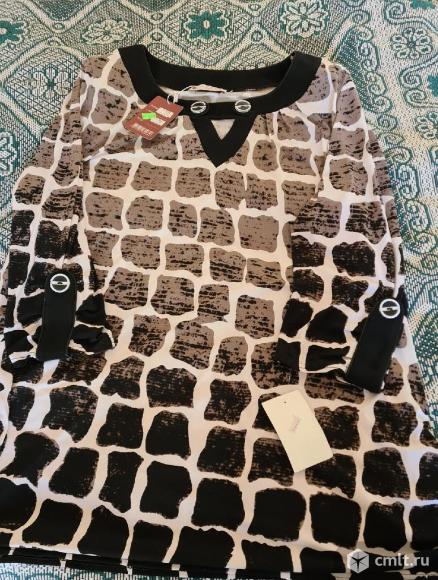 Туника новая. С этикеткой. Хорошего качества. Размер 58. Фото 1.