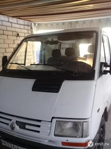 Микроавтобус Renault трафик - 2000 г. в.. Фото 1.