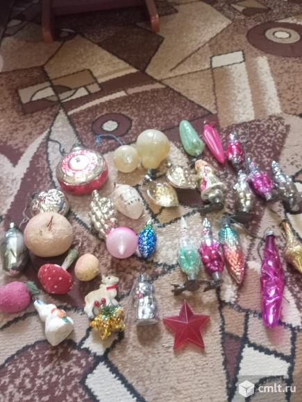 Монеты, иконы, елочные игрушки старые, вещи с изображением. Фото 1.