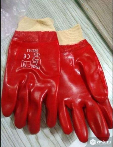 Перчатки нитриловые и краги замшевые. Фото 5.
