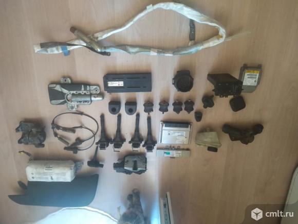 Запчасти на БМВ Е46. Фото 2.