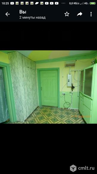 Входная дверь в прихожую, шкаф для одежды и электрокотел