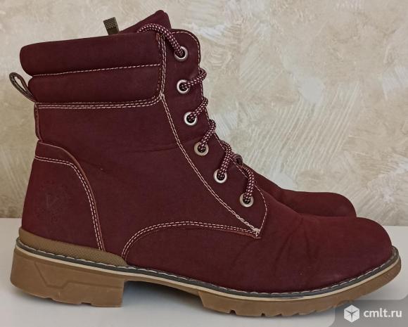 Демисезонные женские ботинки. Фото 6.
