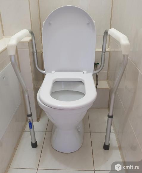 Туалетный поручень для инвалида. Фото 2.