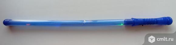 Игрушечный световой меч Джедая. Фото 2.