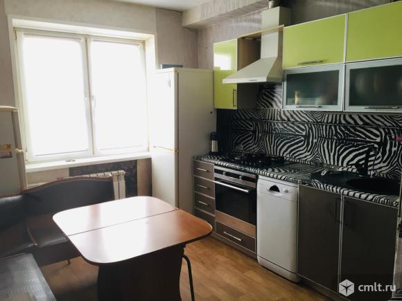 4-комнатная квартира 100 кв.м. Фото 1.