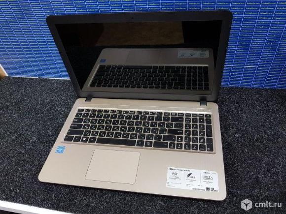 15,6" Ноутбук Asus R540S. Фото 3.