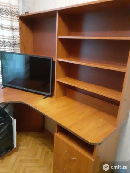 Письменный стол для школьника(студента). Фото 4.