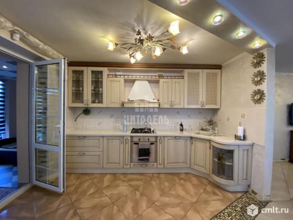 Дом 360 кв.м. Фото 1.