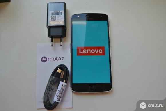 Motorola Moto Z Play. Фото 1.