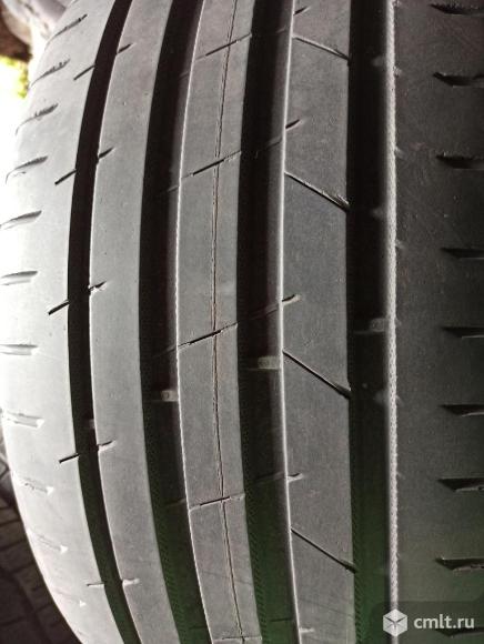 19 R 245/40 Nokian Tyres Hakka Black 2 одна шина. Фото 1.