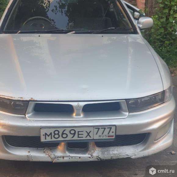 Mitsubishi универсал - 2001 г. в.. Фото 1.