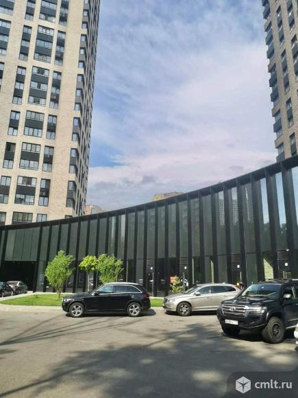 Торговое помещение 1165.2 м2 в аренду. Фото 1.