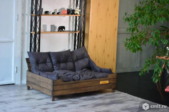 Диван для собак крупных пород. Фото 1.