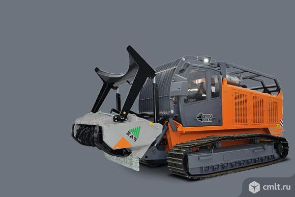 Экскаватор - 2020 г. в.. Фото 1.