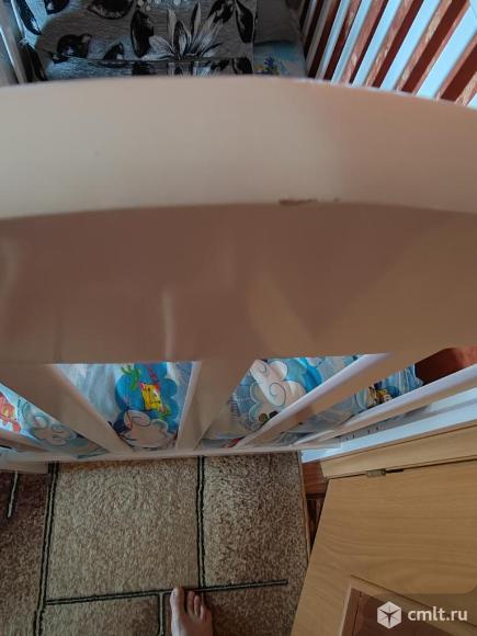 Детская кроватка с маятником. Фото 6.