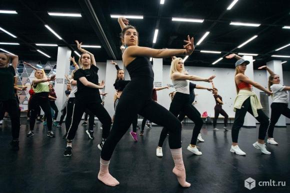 Танцы в Новороссийске. Школа Танцев Кокетка - обучение танцам взрослых и детей.. Фото 1.