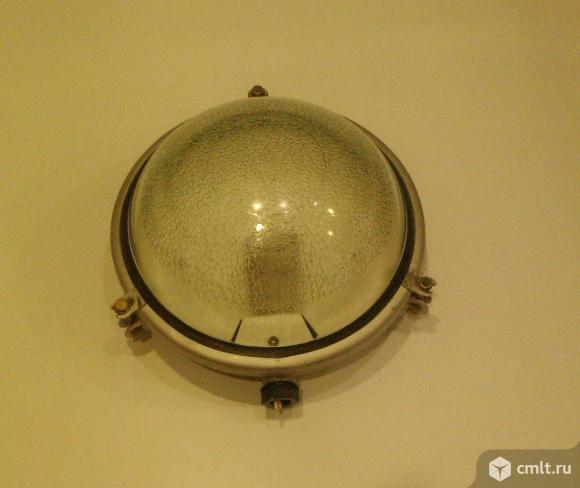 Светильник уличный нпп-03-100-001М IP64 СССР. Фото 1.