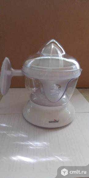 Соковыжималка Smile. Фото 1.