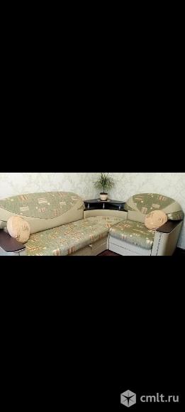Диван. Фото 1.