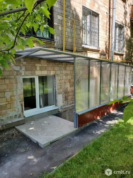 Торговое помещение 107.3 м2 в аренду. Фото 1.