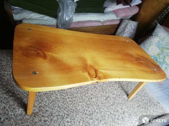 Столик детский из дерева. Фото 1.
